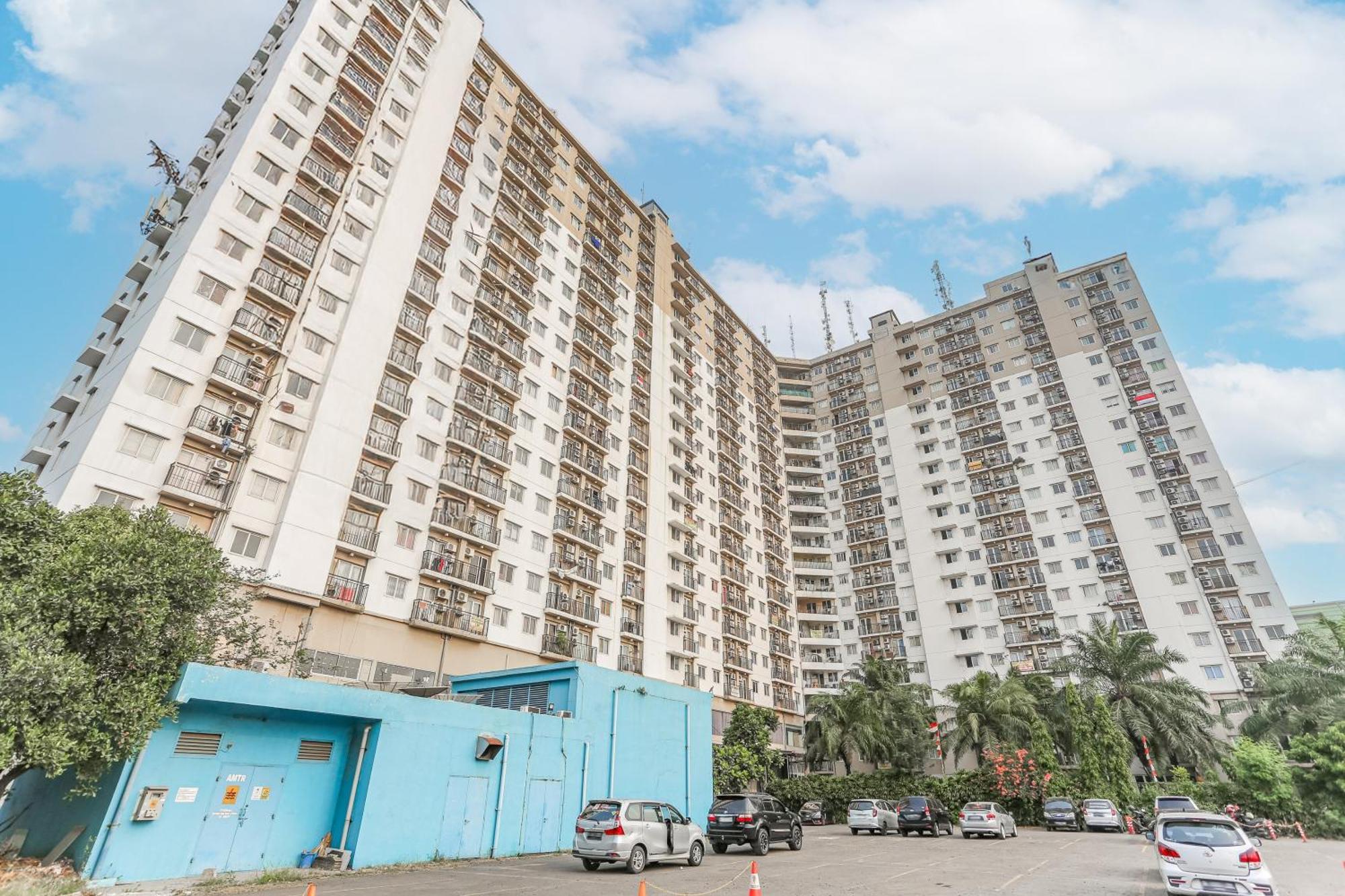 Collection O Bekasi Kota Near Lrt Bekasi Formerly Apartment Mutiara بيكاسي المظهر الخارجي الصورة