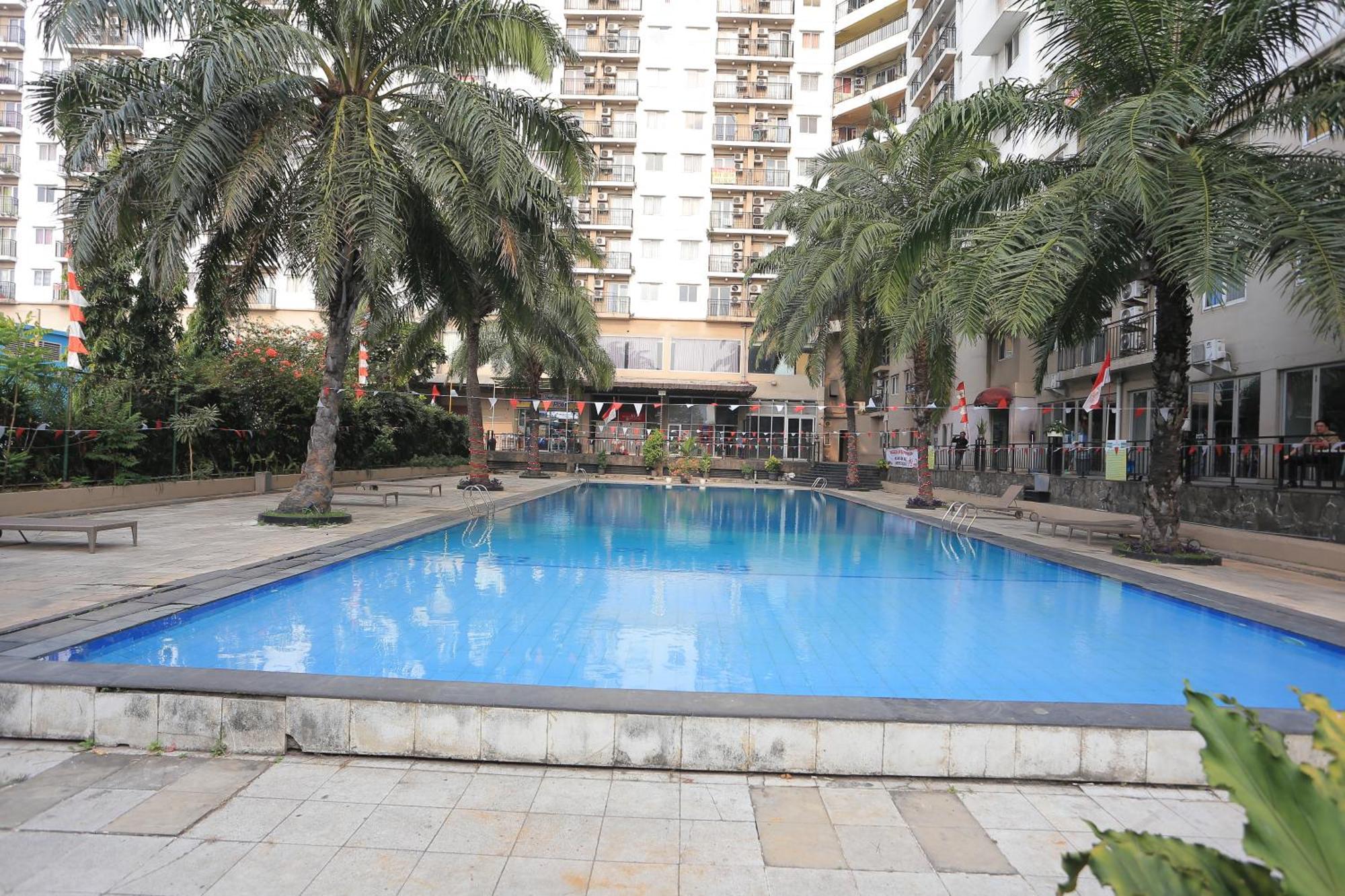 Collection O Bekasi Kota Near Lrt Bekasi Formerly Apartment Mutiara بيكاسي المظهر الخارجي الصورة