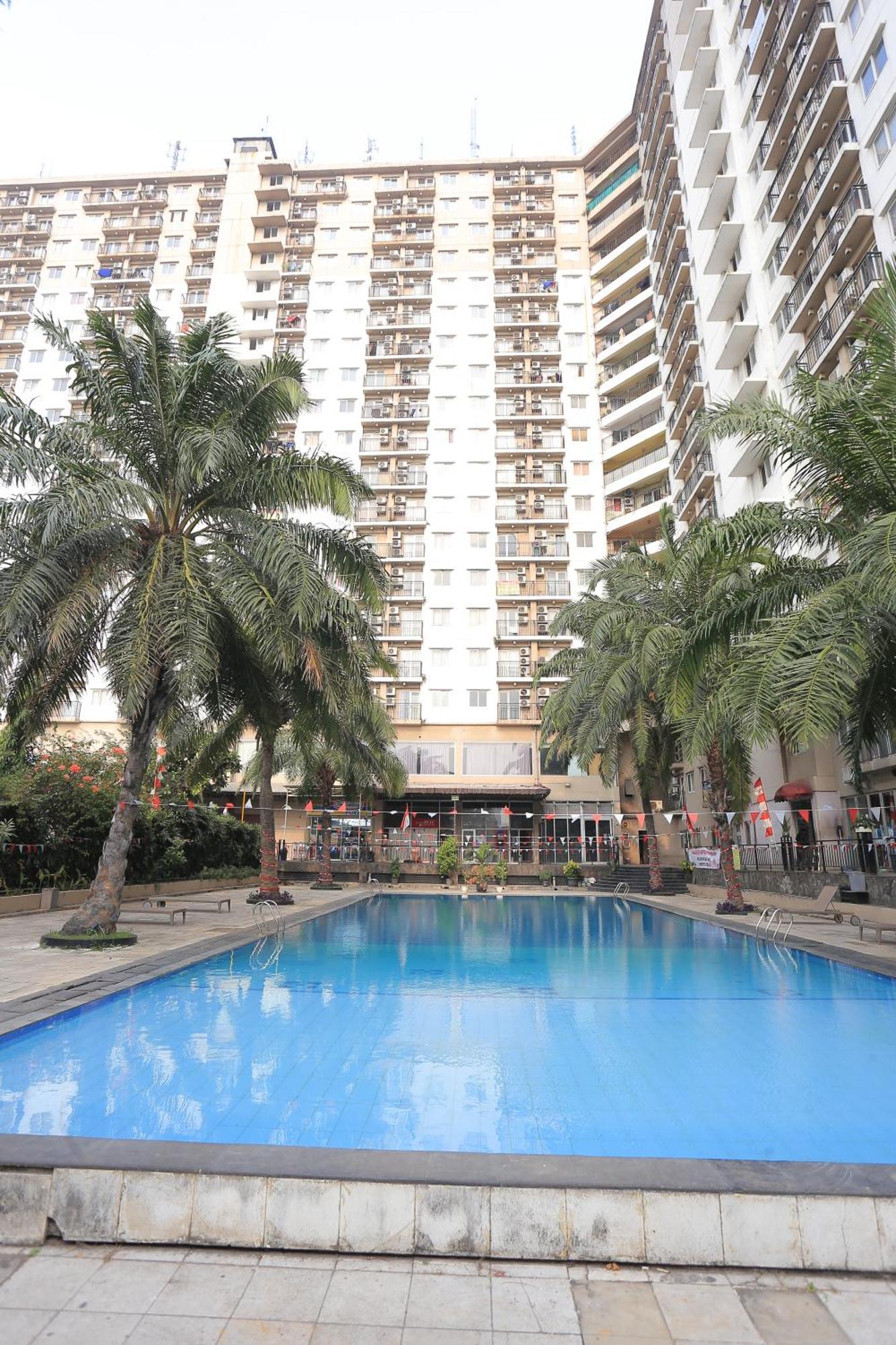 Collection O Bekasi Kota Near Lrt Bekasi Formerly Apartment Mutiara بيكاسي المظهر الخارجي الصورة